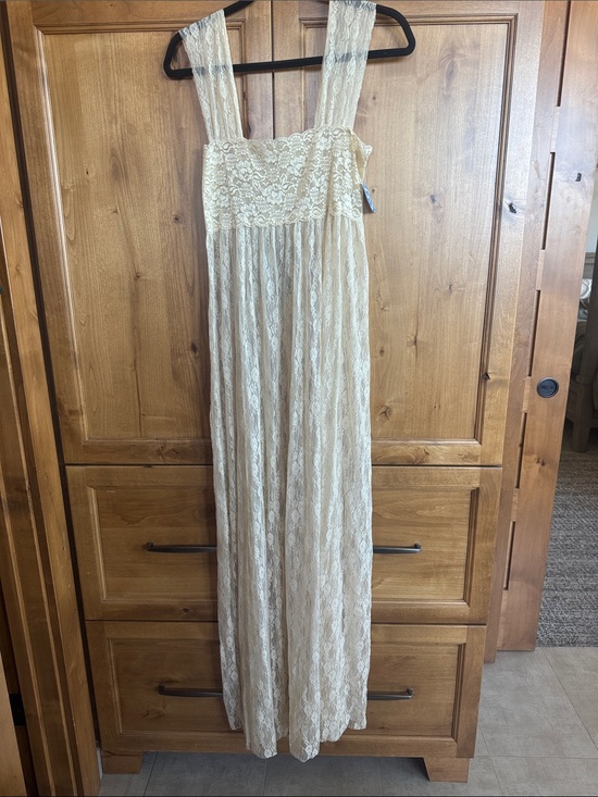 Intimately By Free People Other - Free People Lace Empire-Waist Chemise Slip in Ivory